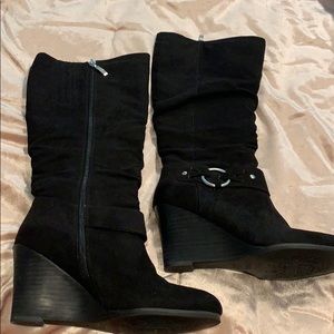 Black Suede Guess Women’s Boots